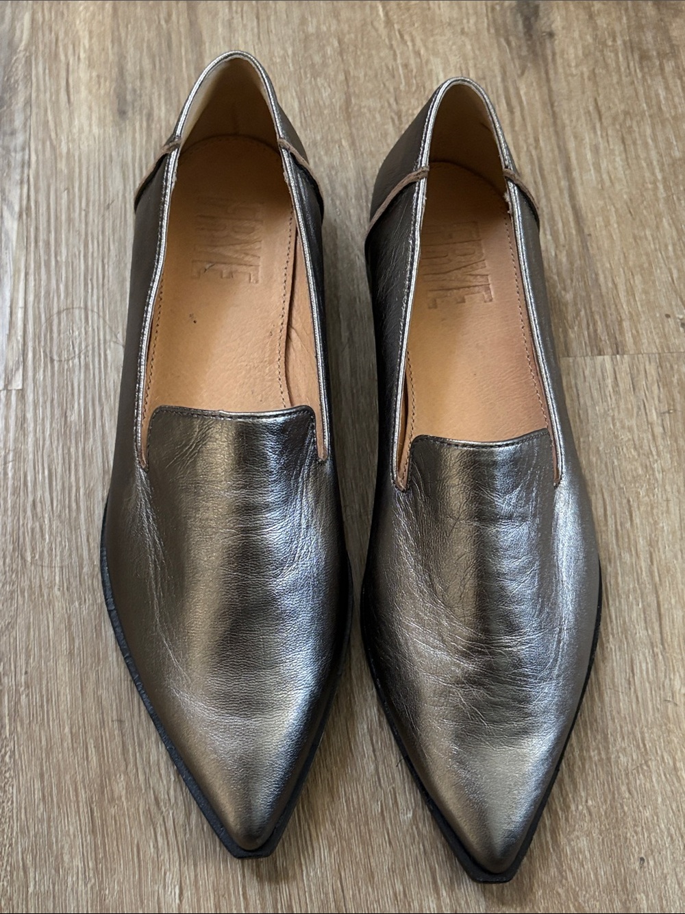 FRYE AND CO. Metallic Pointed-Toe Slip-On Flats - Silver